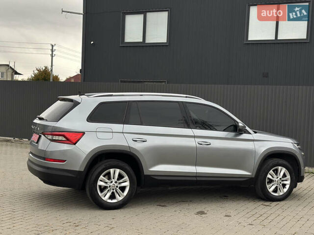 Серый Шкода Kodiaq, объемом двигателя 2 л и пробегом 167 тыс. км за 29000 $, фото 7 на Automoto.ua
