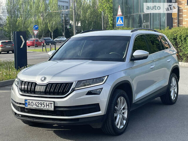 Сірий Шкода Kodiaq, об'ємом двигуна 2 л та пробігом 55 тис. км за 37999 $, фото 9 на Automoto.ua