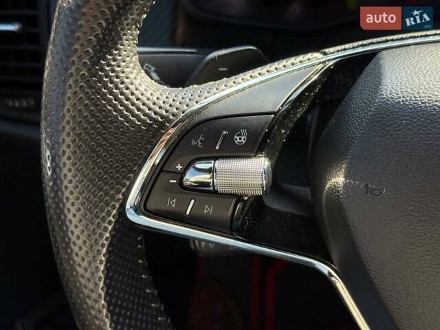 Сірий Шкода Kodiaq, об'ємом двигуна 1.98 л та пробігом 92 тис. км за 35300 $, фото 29 на Automoto.ua