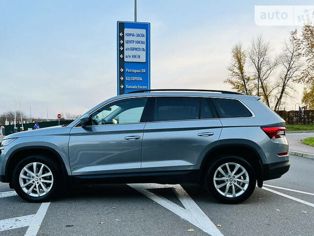 Сірий Шкода Kodiaq, об'ємом двигуна 2 л та пробігом 6 тис. км за 37999 $, фото 155 на Automoto.ua