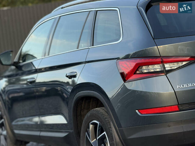 Сірий Шкода Kodiaq, об'ємом двигуна 2 л та пробігом 174 тис. км за 31999 $, фото 14 на Automoto.ua
