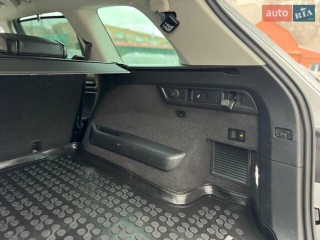 Серый Шкода Kodiaq, объемом двигателя 1.97 л и пробегом 177 тыс. км за 35999 $, фото 46 на Automoto.ua