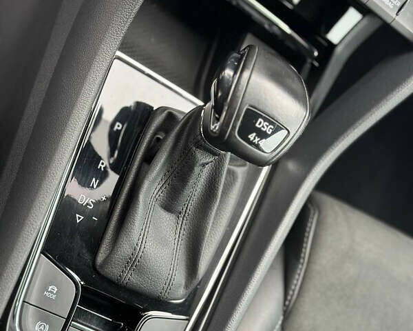 Серый Шкода Kodiaq, объемом двигателя 1.97 л и пробегом 77 тыс. км за 29999 $, фото 11 на Automoto.ua