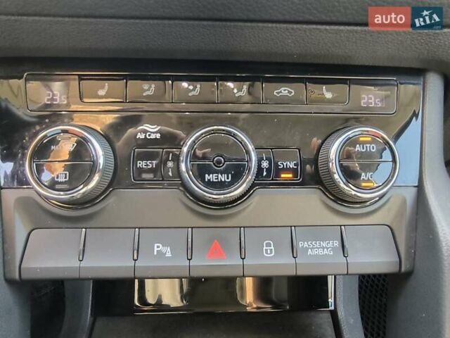 Серый Шкода Kodiaq, объемом двигателя 1.98 л и пробегом 112 тыс. км за 30787 $, фото 20 на Automoto.ua