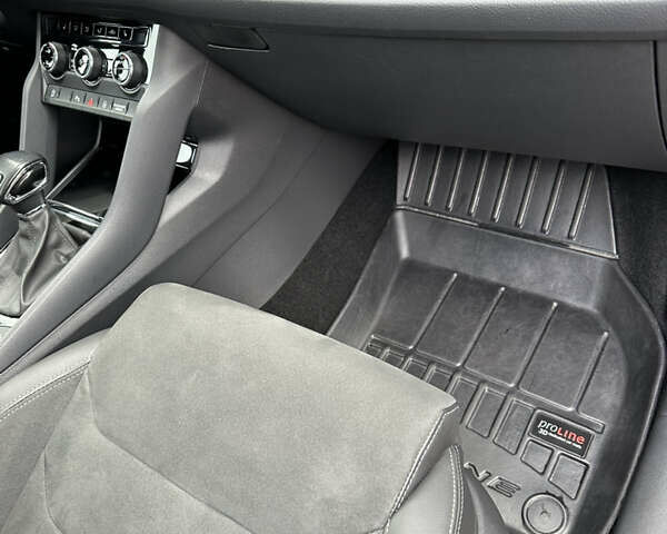 Серый Шкода Kodiaq, объемом двигателя 1.97 л и пробегом 82 тыс. км за 35250 $, фото 40 на Automoto.ua