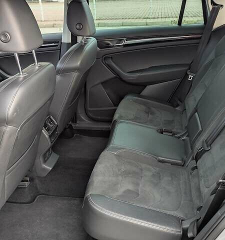 Серый Шкода Kodiaq, объемом двигателя 1.98 л и пробегом 110 тыс. км за 30000 $, фото 9 на Automoto.ua