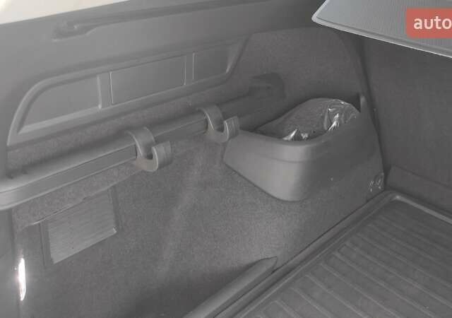 Серый Шкода Kodiaq, объемом двигателя 2 л и пробегом 19 тыс. км за 33200 $, фото 4 на Automoto.ua