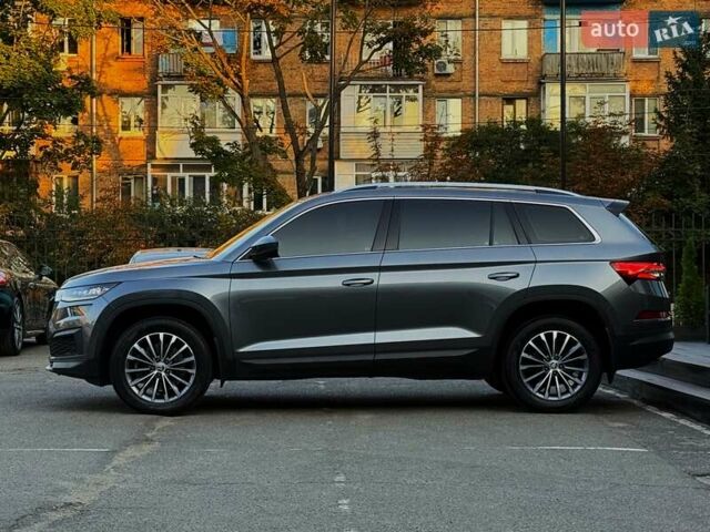 Серый Шкода Kodiaq, объемом двигателя 1.98 л и пробегом 36 тыс. км за 33699 $, фото 13 на Automoto.ua