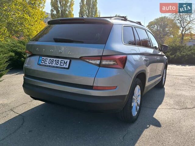 Серый Шкода Kodiaq, объемом двигателя 1.98 л и пробегом 112 тыс. км за 30787 $, фото 3 на Automoto.ua