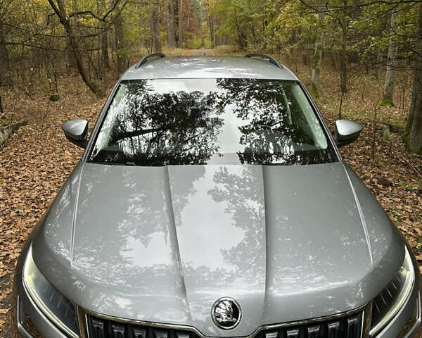 Серый Шкода Kodiaq, объемом двигателя 1.97 л и пробегом 82 тыс. км за 35250 $, фото 2 на Automoto.ua