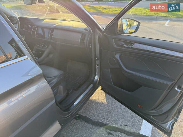 Сірий Шкода Kodiaq, об'ємом двигуна 1.98 л та пробігом 36 тис. км за 36300 $, фото 17 на Automoto.ua