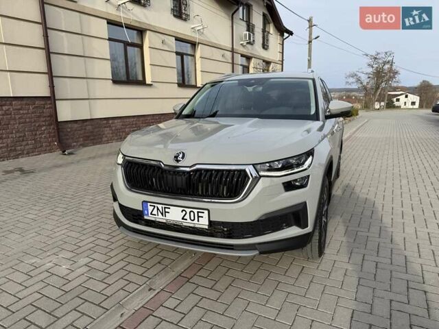 Серый Шкода Kodiaq, объемом двигателя 2 л и пробегом 107 тыс. км за 34600 $, фото 6 на Automoto.ua