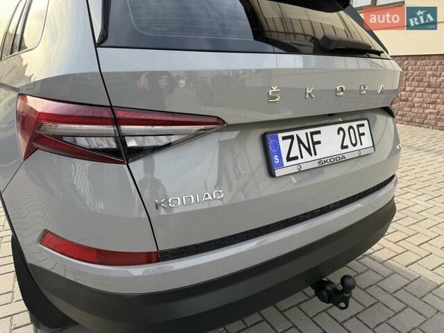 Серый Шкода Kodiaq, объемом двигателя 2 л и пробегом 107 тыс. км за 34600 $, фото 40 на Automoto.ua