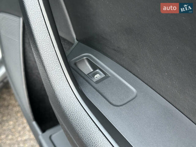 Серый Шкода Kodiaq, объемом двигателя 2 л и пробегом 181 тыс. км за 35399 $, фото 97 на Automoto.ua