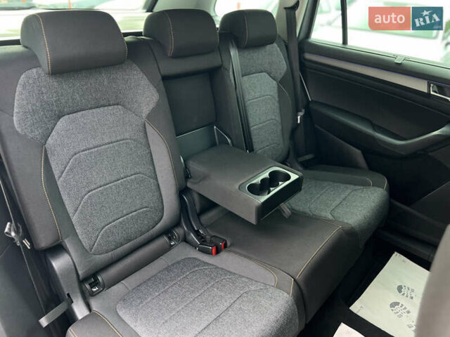 Серый Шкода Kodiaq, объемом двигателя 2 л и пробегом 181 тыс. км за 31500 $, фото 11 на Automoto.ua