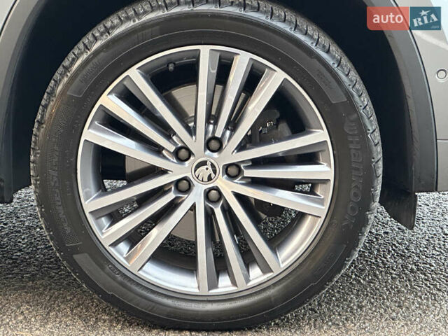 Серый Шкода Kodiaq, объемом двигателя 2 л и пробегом 181 тыс. км за 35399 $, фото 37 на Automoto.ua