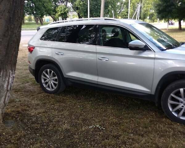 Серый Шкода Kodiaq, объемом двигателя 1.97 л и пробегом 68 тыс. км за 36500 $, фото 7 на Automoto.ua