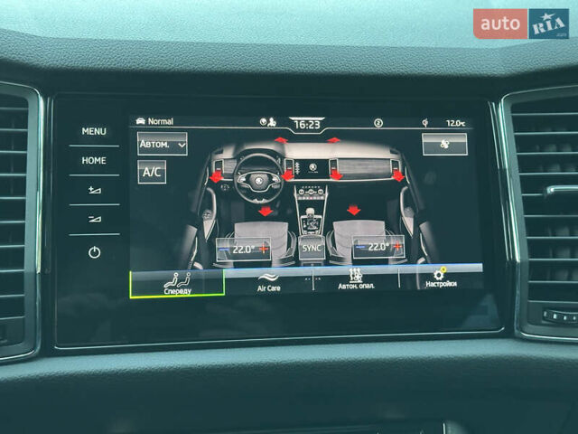 Серый Шкода Kodiaq, объемом двигателя 2 л и пробегом 181 тыс. км за 35399 $, фото 150 на Automoto.ua