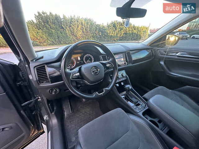 Сірий Шкода Kodiaq, об'ємом двигуна 1.97 л та пробігом 248 тис. км за 27499 $, фото 21 на Automoto.ua