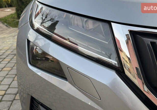 Серый Шкода Kodiaq, объемом двигателя 1.97 л и пробегом 141 тыс. км за 29999 $, фото 148 на Automoto.ua
