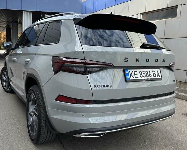 Сірий Шкода Kodiaq, об'ємом двигуна 1.98 л та пробігом 27 тис. км за 38900 $, фото 4 на Automoto.ua