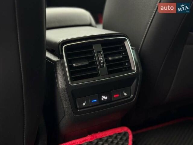 Серый Шкода Kodiaq, объемом двигателя 1.97 л и пробегом 177 тыс. км за 35999 $, фото 40 на Automoto.ua