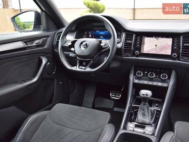 Шкода Kodiaq 2021 в Львове на Automoto.ua Серый Шкода Kodiaq, объемом двигателя 1.97 л и пробегом 108 тыс. км за 42999 $, фото 39 на Automoto.ua