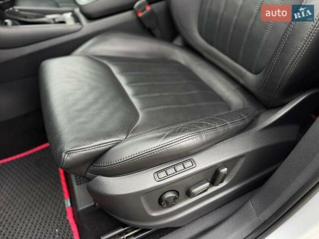 Серый Шкода Kodiaq, объемом двигателя 1.97 л и пробегом 177 тыс. км за 35999 $, фото 34 на Automoto.ua