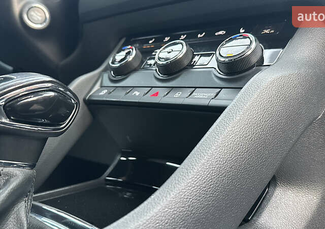 Серый Шкода Kodiaq, объемом двигателя 1.97 л и пробегом 141 тыс. км за 29999 $, фото 74 на Automoto.ua