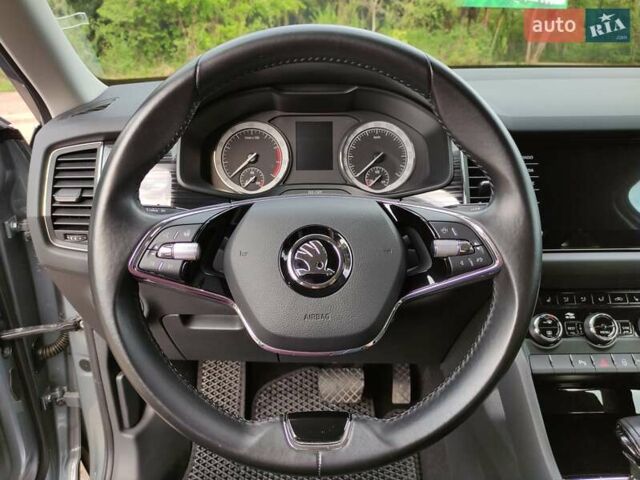 Серый Шкода Kodiaq, объемом двигателя 1.98 л и пробегом 39 тыс. км за 32800 $, фото 16 на Automoto.ua
