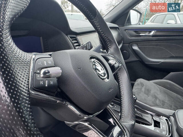 Сірий Шкода Kodiaq, об'ємом двигуна 2 л та пробігом 118 тис. км за 40001 $, фото 32 на Automoto.ua