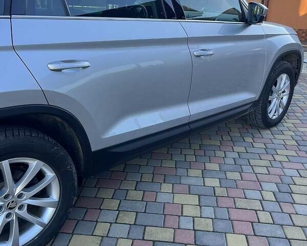 Серый Шкода Kodiaq, объемом двигателя 1.97 л и пробегом 194 тыс. км за 30350 $, фото 5 на Automoto.ua