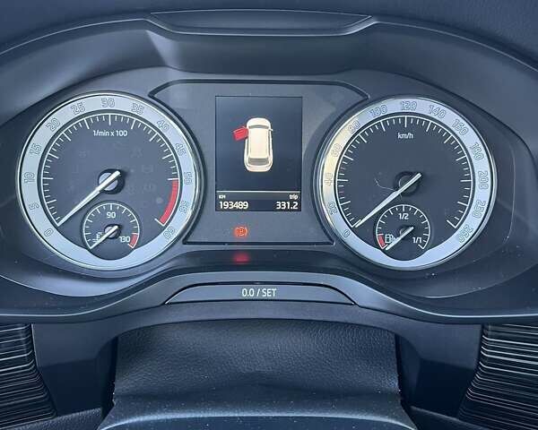 Серый Шкода Kodiaq, объемом двигателя 1.97 л и пробегом 194 тыс. км за 30350 $, фото 17 на Automoto.ua