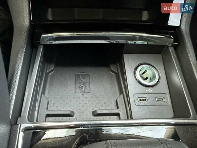 Серый Шкода Kodiaq, объемом двигателя 2 л и пробегом 107 тыс. км за 34600 $, фото 121 на Automoto.ua