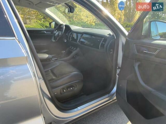 Серый Шкода Kodiaq, объемом двигателя 1.98 л и пробегом 112 тыс. км за 30787 $, фото 15 на Automoto.ua