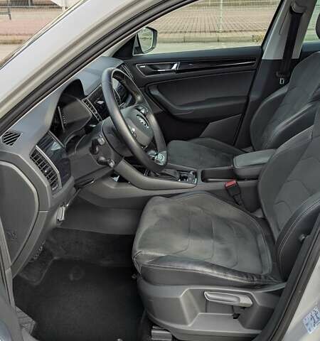 Серый Шкода Kodiaq, объемом двигателя 1.98 л и пробегом 110 тыс. км за 30000 $, фото 5 на Automoto.ua