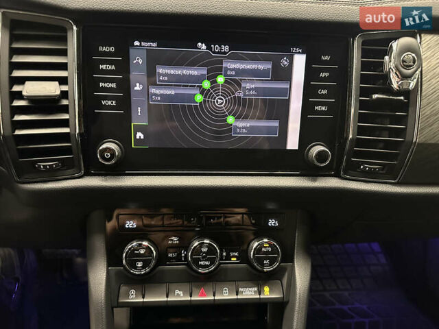 Серый Шкода Kodiaq, объемом двигателя 1.97 л и пробегом 189 тыс. км за 31000 $, фото 23 на Automoto.ua