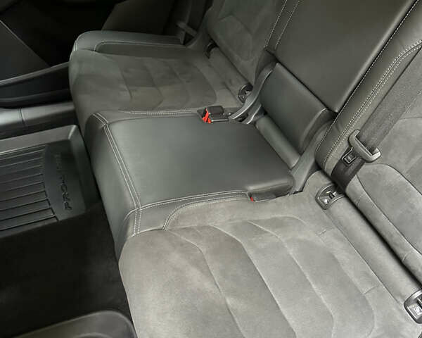 Серый Шкода Kodiaq, объемом двигателя 1.97 л и пробегом 82 тыс. км за 35250 $, фото 16 на Automoto.ua
