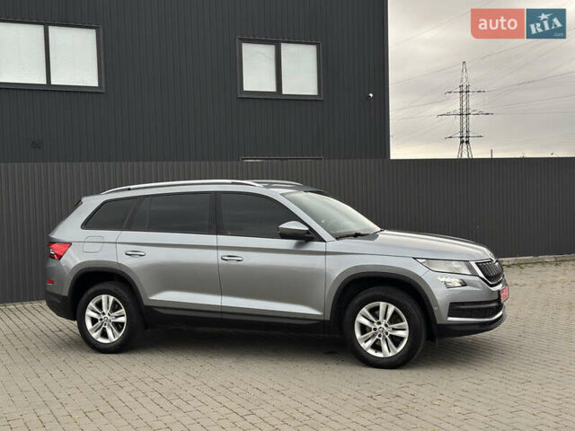 Серый Шкода Kodiaq, объемом двигателя 2 л и пробегом 167 тыс. км за 29000 $, фото 3 на Automoto.ua
