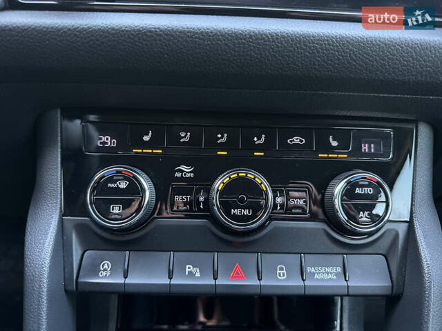 Сірий Шкода Kodiaq, об'ємом двигуна 1.97 л та пробігом 248 тис. км за 27499 $, фото 18 на Automoto.ua