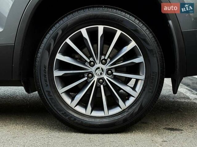 Серый Шкода Kodiaq, объемом двигателя 1.98 л и пробегом 36 тыс. км за 33699 $, фото 15 на Automoto.ua