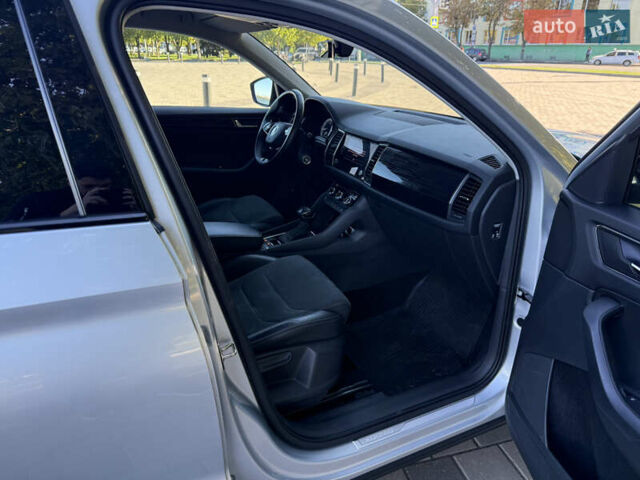 Серый Шкода Kodiaq, объемом двигателя 1.98 л и пробегом 121 тыс. км за 31000 $, фото 26 на Automoto.ua