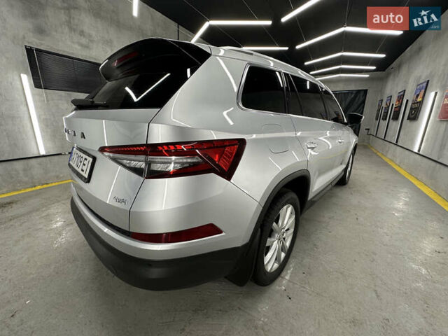 Серый Шкода Kodiaq, объемом двигателя 1.97 л и пробегом 189 тыс. км за 31000 $, фото 12 на Automoto.ua