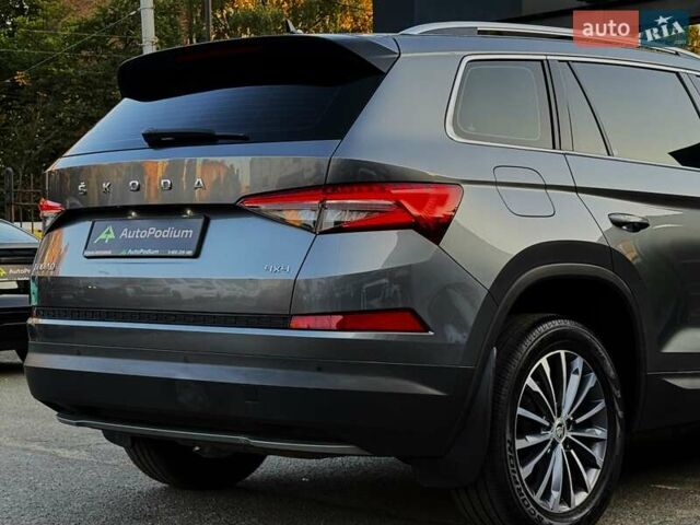 Сірий Шкода Kodiaq, об'ємом двигуна 1.98 л та пробігом 36 тис. км за 31999 $, фото 19 на Automoto.ua