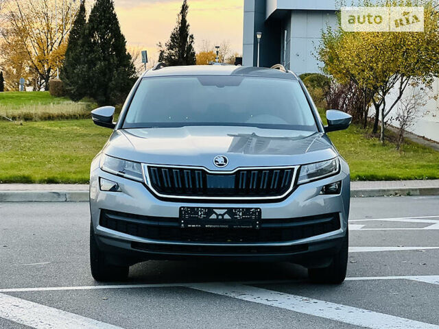 Серый Шкода Kodiaq, объемом двигателя 2 л и пробегом 6 тыс. км за 37999 $, фото 144 на Automoto.ua