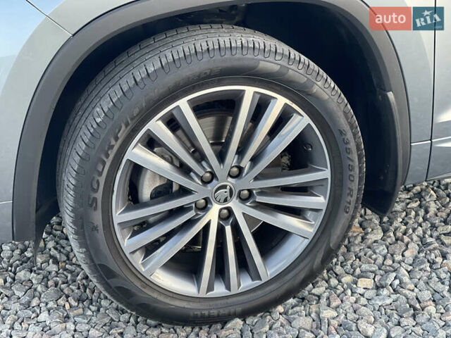 Сірий Шкода Kodiaq, об'ємом двигуна 1.97 л та пробігом 92 тис. км за 40900 $, фото 28 на Automoto.ua