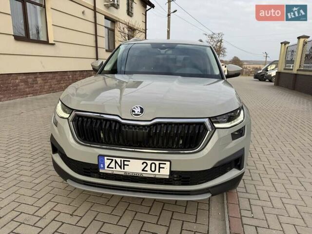 Серый Шкода Kodiaq, объемом двигателя 2 л и пробегом 107 тыс. км за 34600 $, фото 1 на Automoto.ua