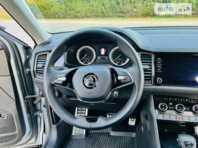 Сірий Шкода Kodiaq, об'ємом двигуна 2 л та пробігом 6 тис. км за 37999 $, фото 60 на Automoto.ua