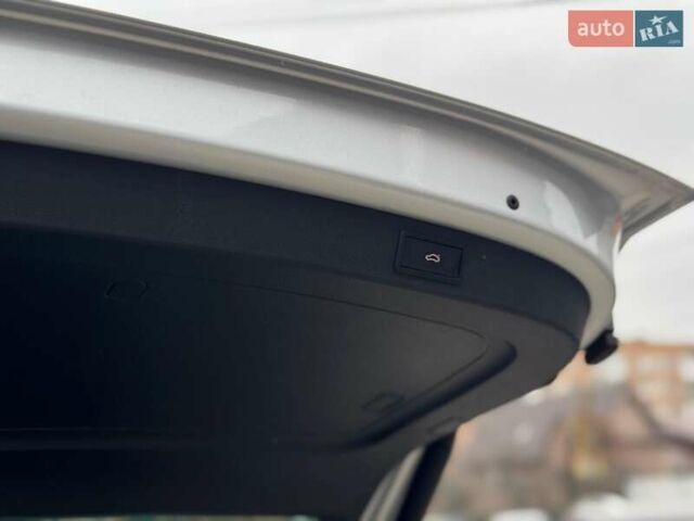 Серый Шкода Kodiaq, объемом двигателя 1.97 л и пробегом 177 тыс. км за 35999 $, фото 47 на Automoto.ua