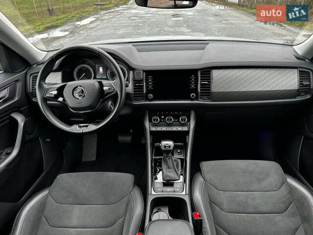 Серый Шкода Kodiaq, объемом двигателя 1.97 л и пробегом 77 тыс. км за 29999 $, фото 13 на Automoto.ua